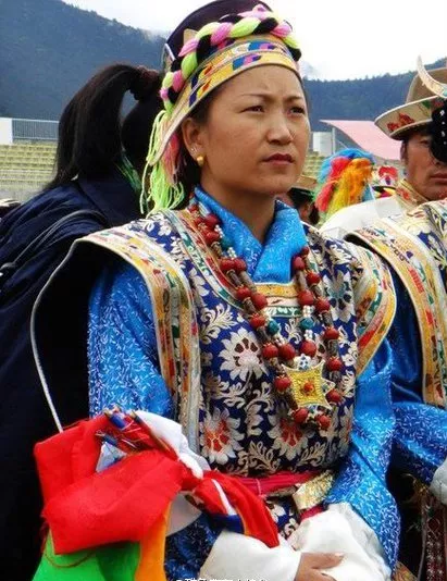 深读西藏